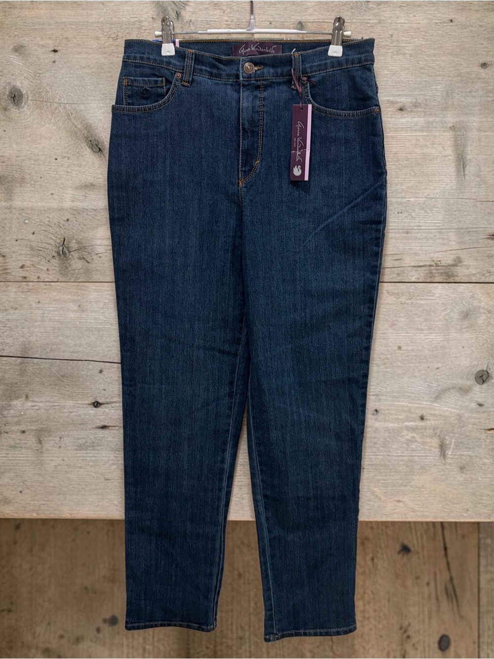 Gloria Vanderbilt Amanda Slimming Jeans NWT Size 10